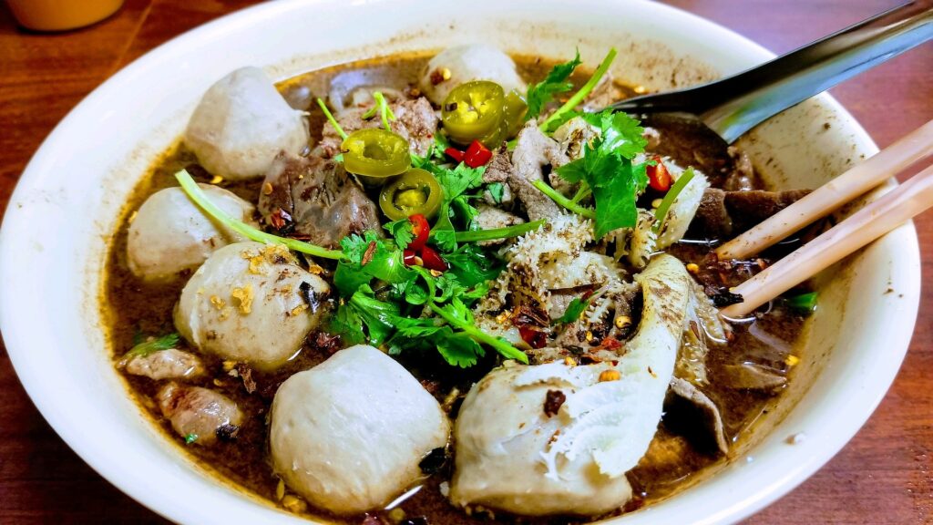 thai boat noodles 