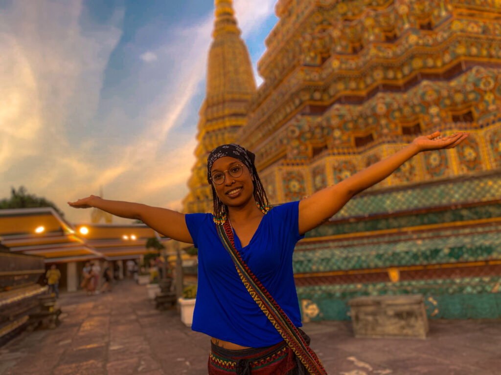 How to Solo Travel itoeatz